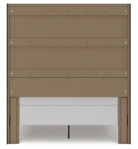 Fraluna  Panel Storage Bed With Mirrored Dresser And Chest
