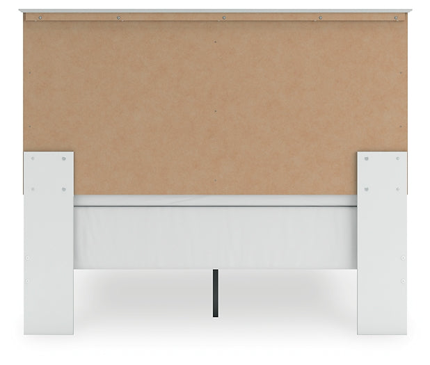 Bostwick Shoals  Panel Bed With Mirrored Dresser And Chest