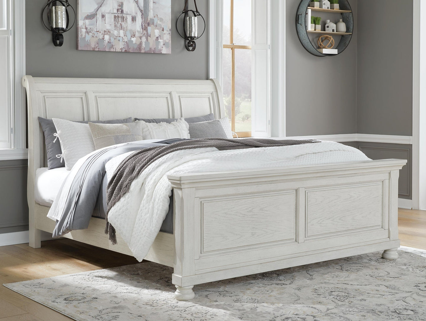 Robbinsdale  Sleigh Bed