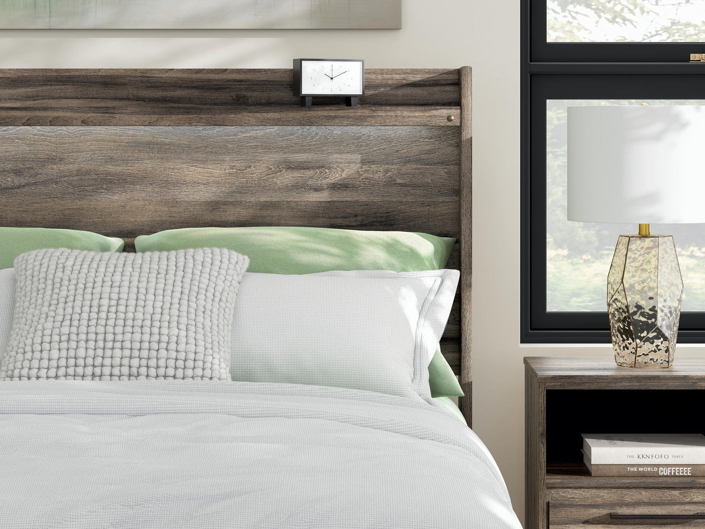 Elbrim  Panel Bed