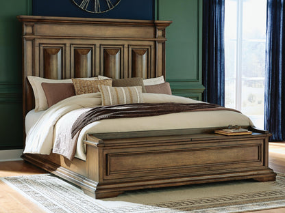 Frantanna California  Panel Storage Bed