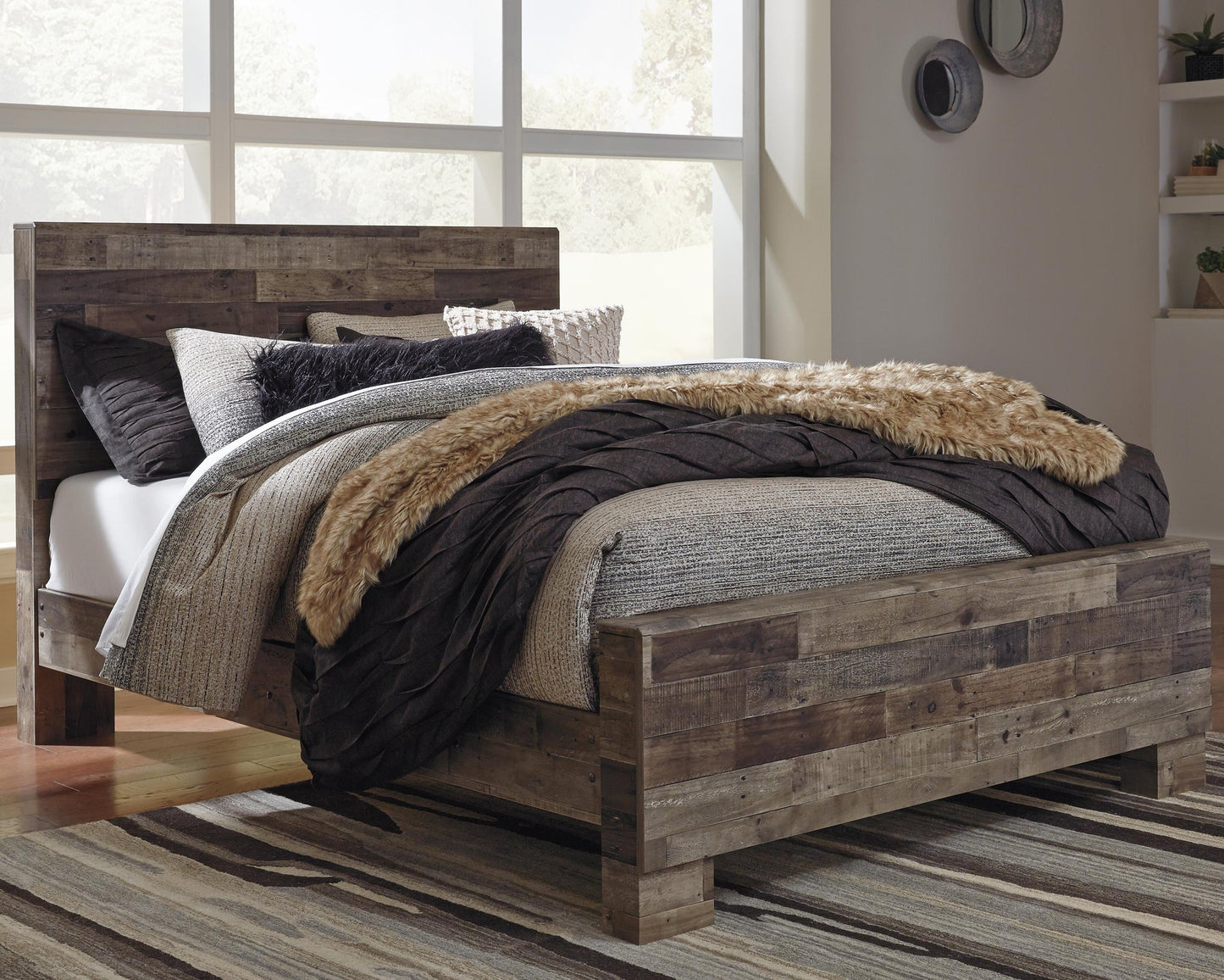 Derekson  Panel Bed With Mirrored Dresser, Chest And Nightstand