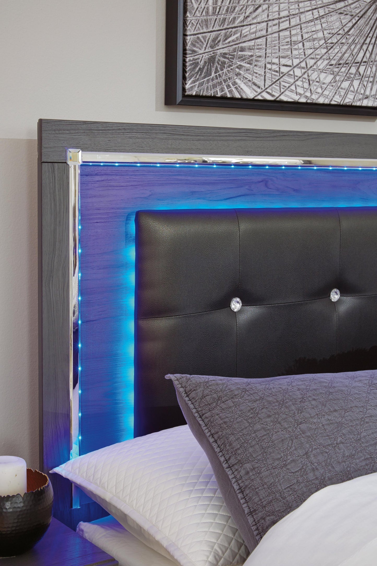 Lodanna  Upholstered Panel Headboard Bed With Mirrored Dresser, Chest And Nightstand
