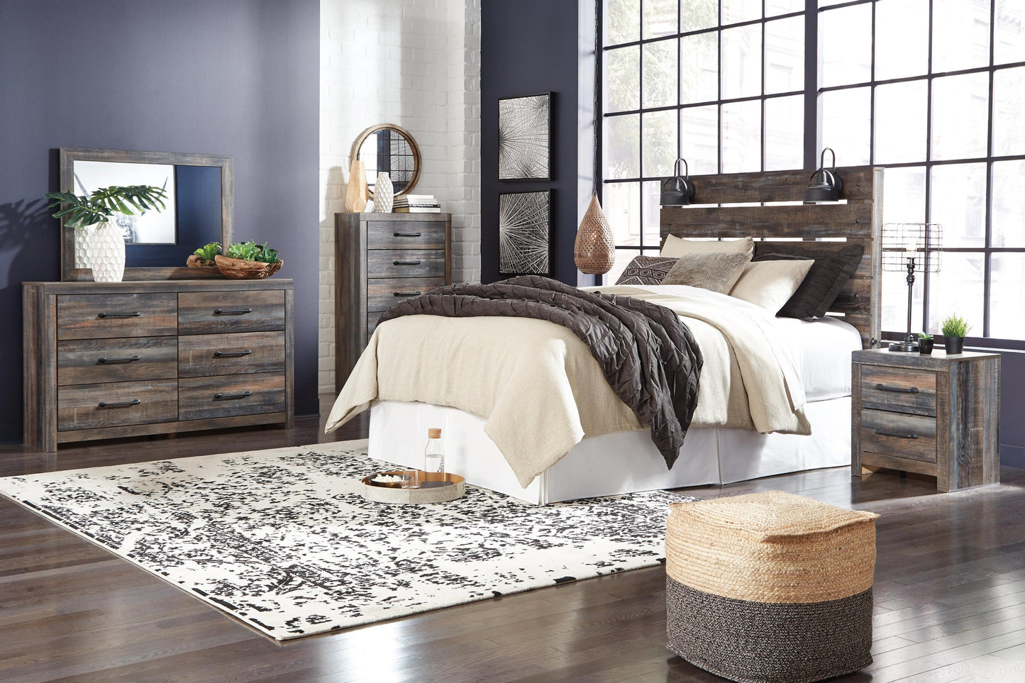 Drystan  Panel Headboard Bed With Mirrored Dresser, Chest And Nightstand
