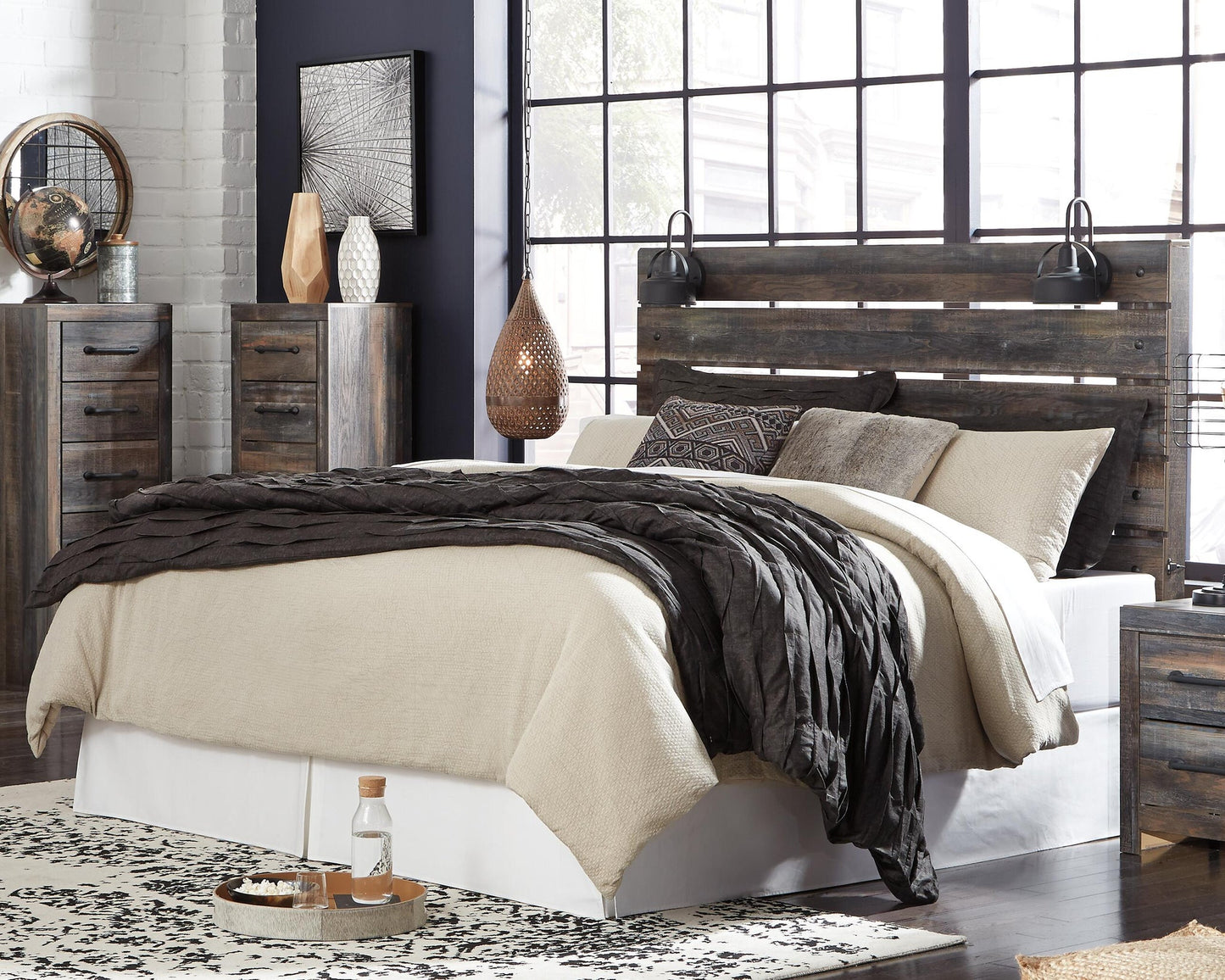 Drystan  Panel Headboard Bed With Mirrored Dresser