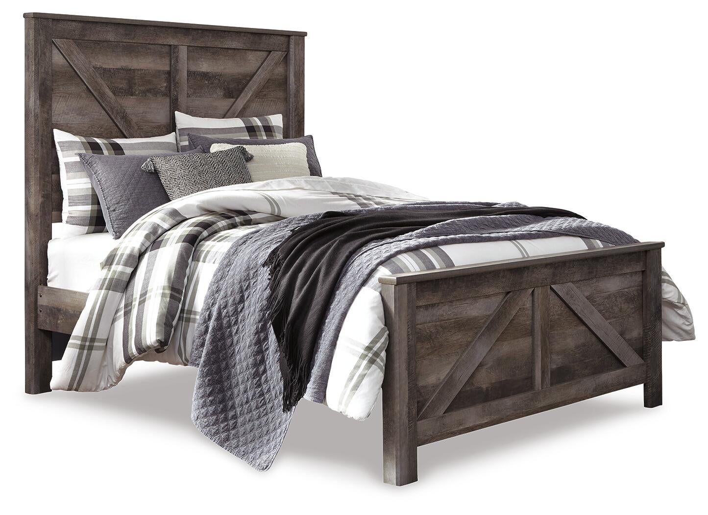 Wynnlow  Crossbuck Panel Bed With Mirrored Dresser, Chest And Nightstand
