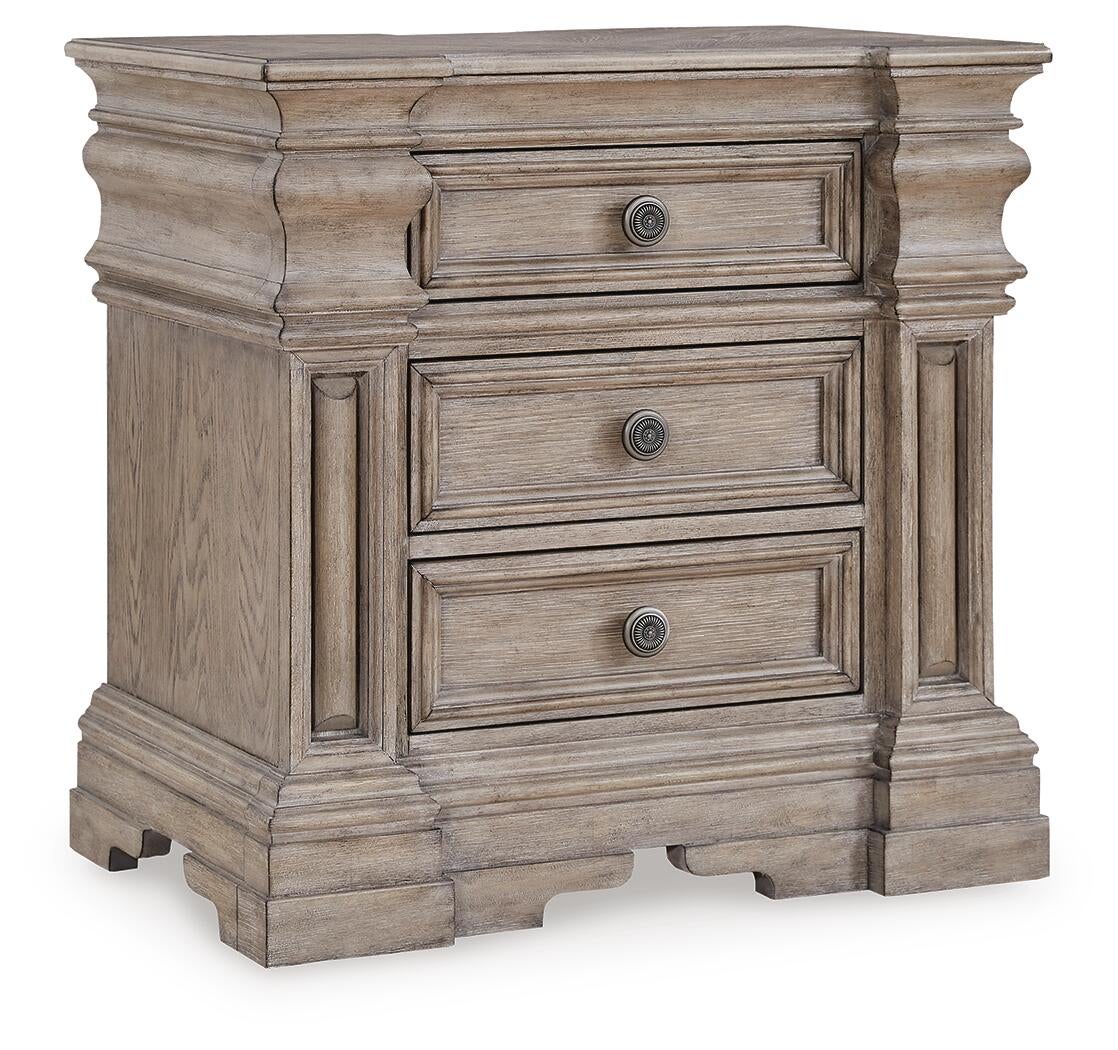 Blairhurst California  Panel Bed, Dresser, Mirror, Chest And Nightstand