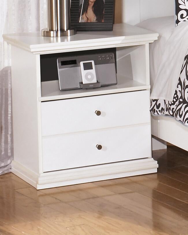Bostwick Shoals  Panel Bed, Dresser, Mirror, Chest And Nightstand