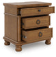 Chadworth California  Poster Bed With Mirrored Dresser And Nightstand