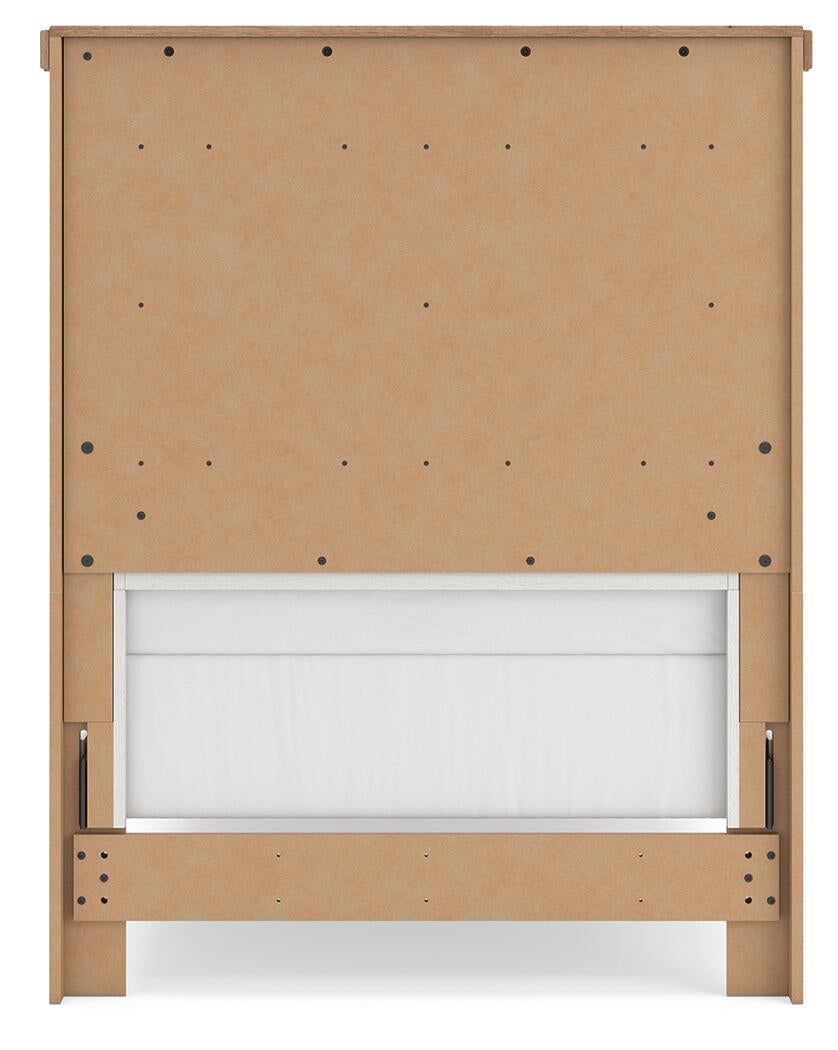 Savonport  Panel Bed. Dresser, Mirror And Nightstand