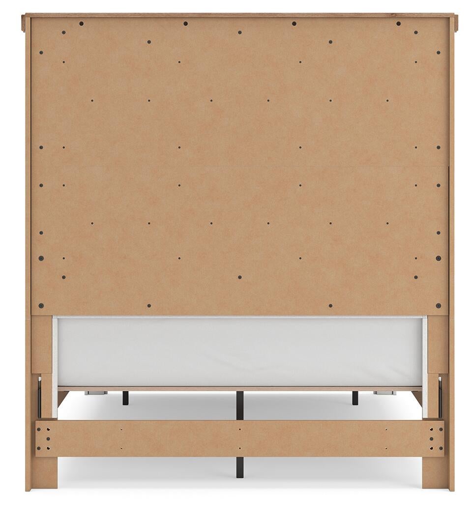 Savonport  Panel Storage Bed, Dresser And Mirror