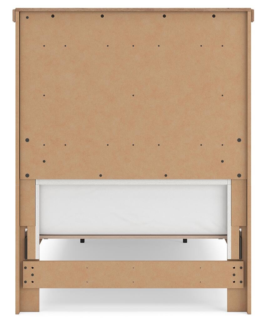 Savonport  Panel Storage Bed, Dresser And Mirror
