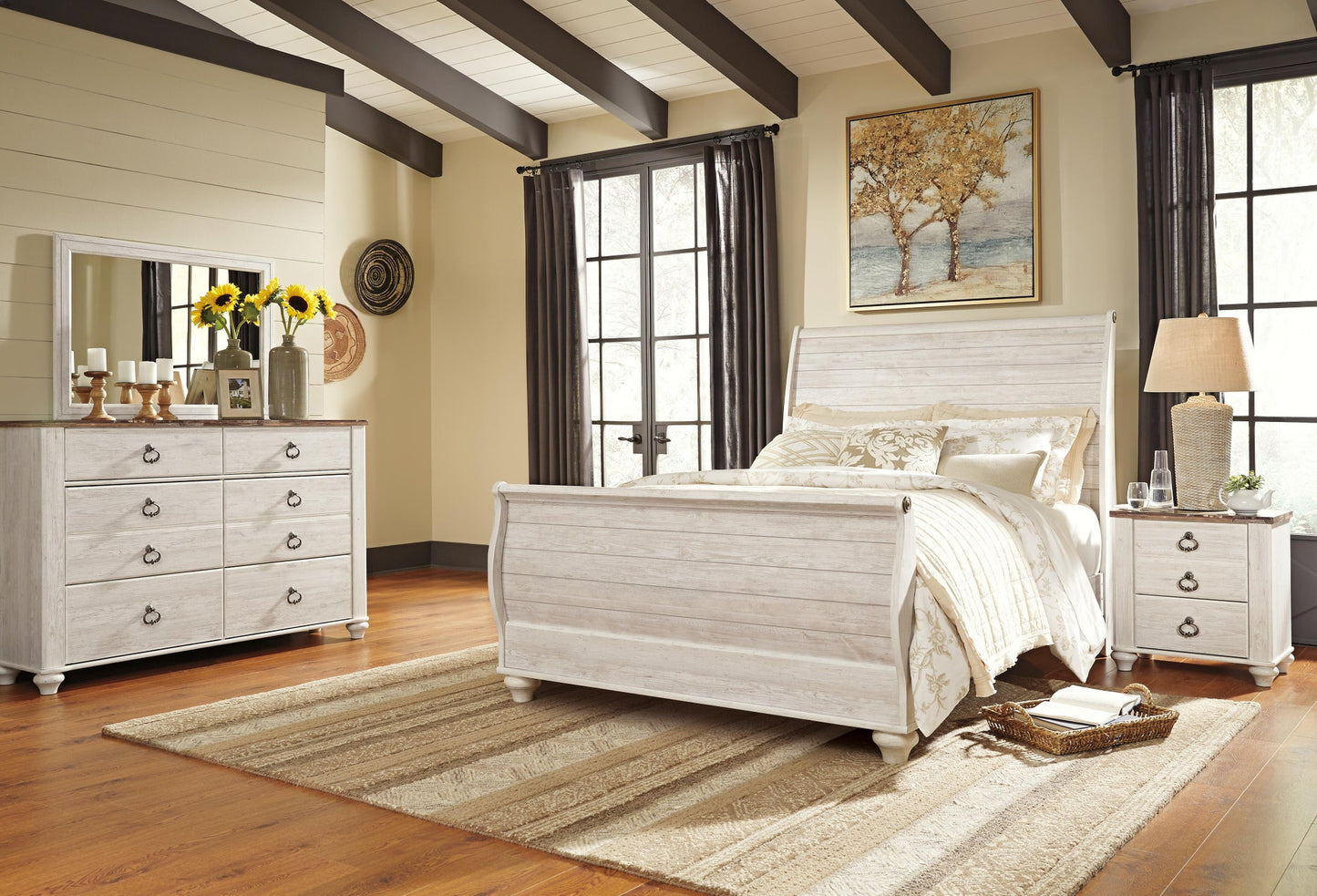 Willowton  Sleigh Bed With Mirrored Dresser And Nightstand