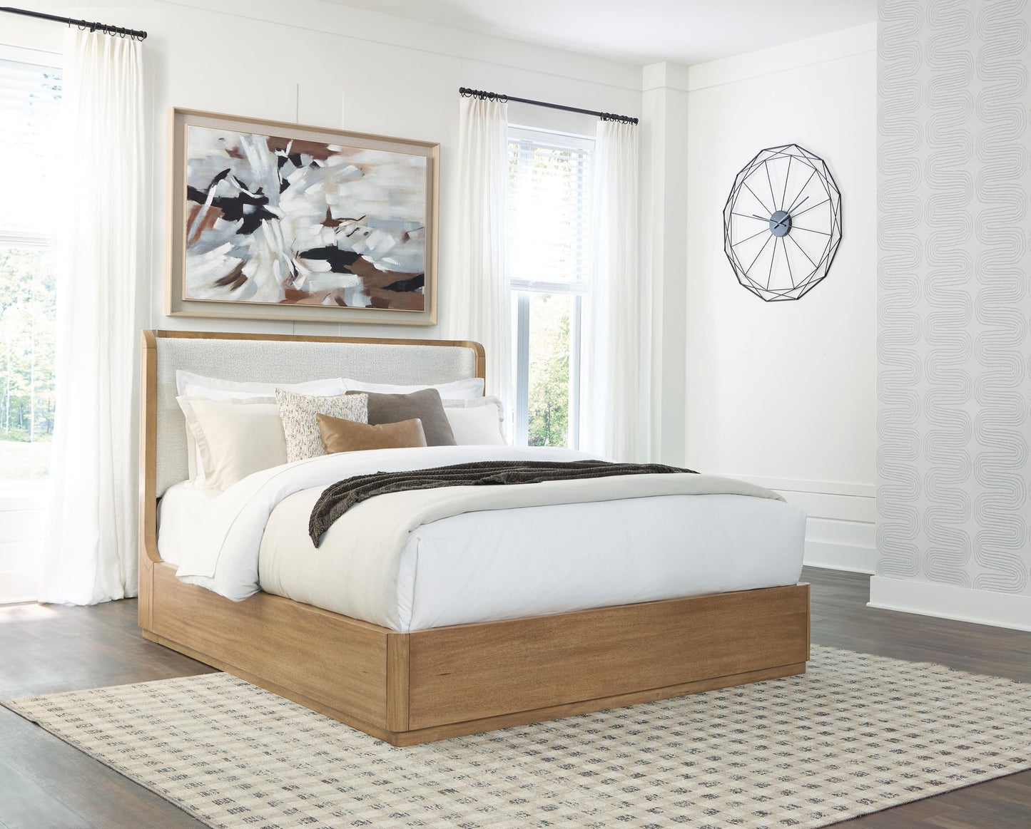 Pamaria  Upholstered Bed