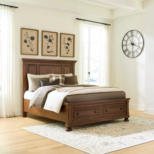 Zackaryn  Panel Storage Bed