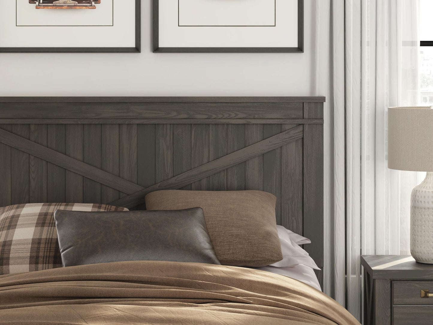 Vonitta Bay  Panel Bed With Storage