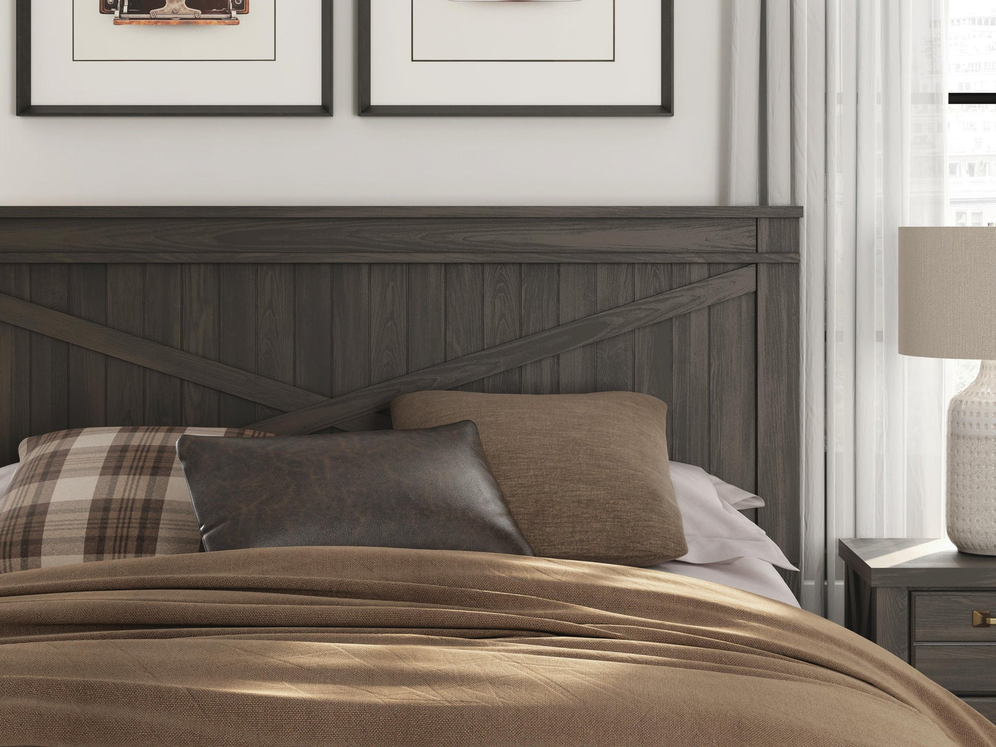 Vonitta Bay  Panel Storage Bed