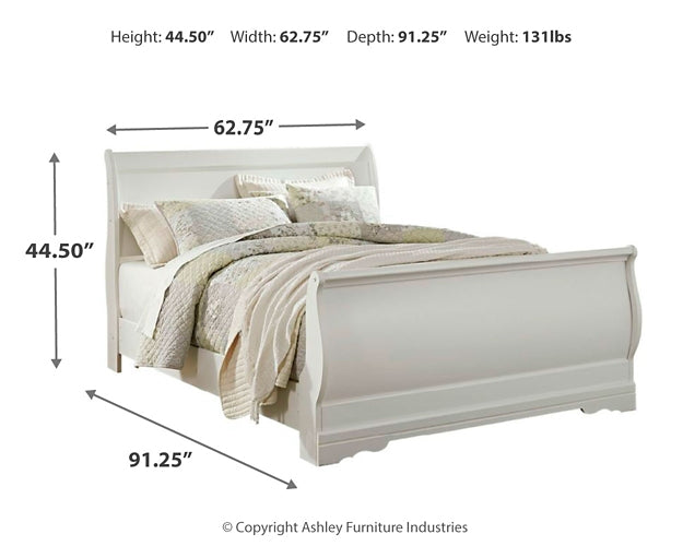 Anarasia  Sleigh Bed