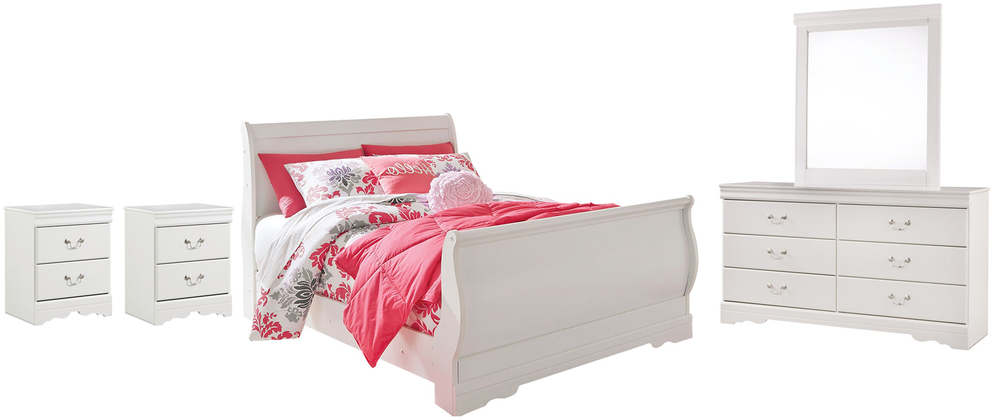 Anarasia  Sleigh Bed With Mirrored Dresser And 2 Nightstands