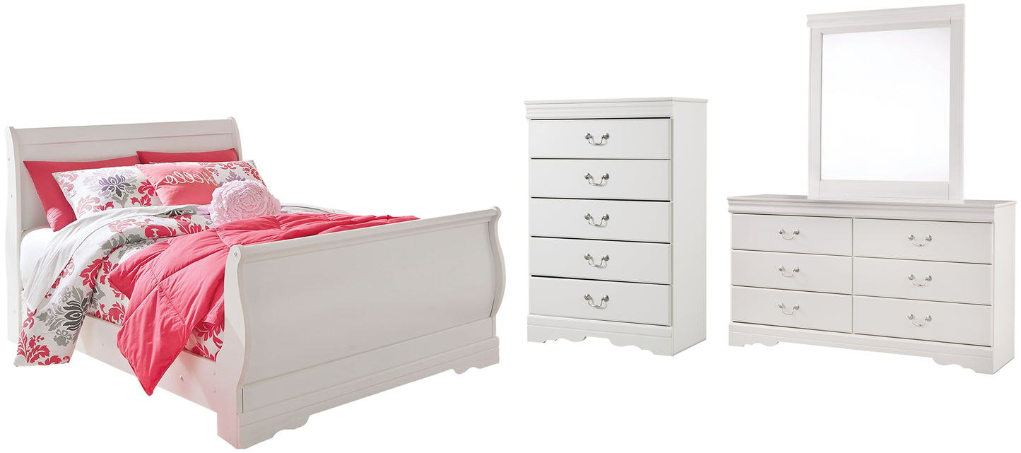 Anarasia  Sleigh Bed With Mirrored Dresser And Chest