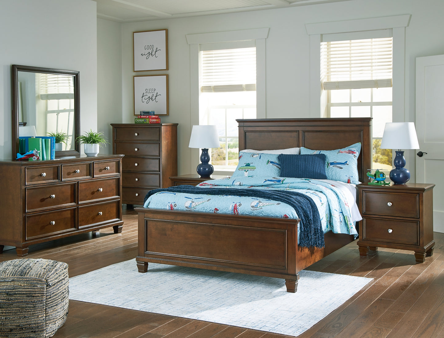 Danabrin  Panel Bed With Mirrored Dresser And 2 Nightstands